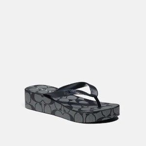 $98 *NEW* COACH Signature Flip Flop (8 & 9)